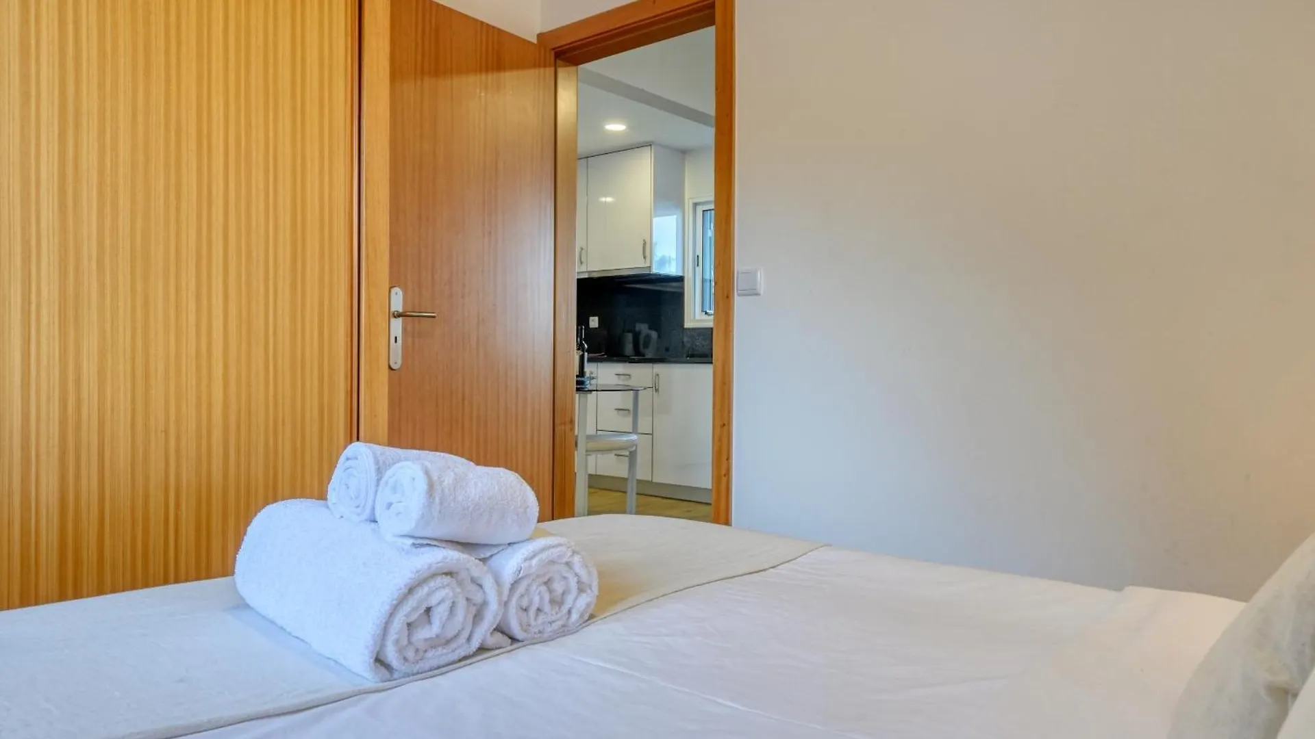Apartment Casa Familia Pestana 2, A Home In Madeira Seixal